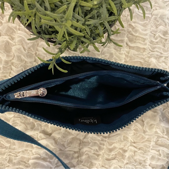 Kipling Creativity Crossbody Metallic Shimmer Purse Small Zipper Travel Bag - Picture 4 of 6